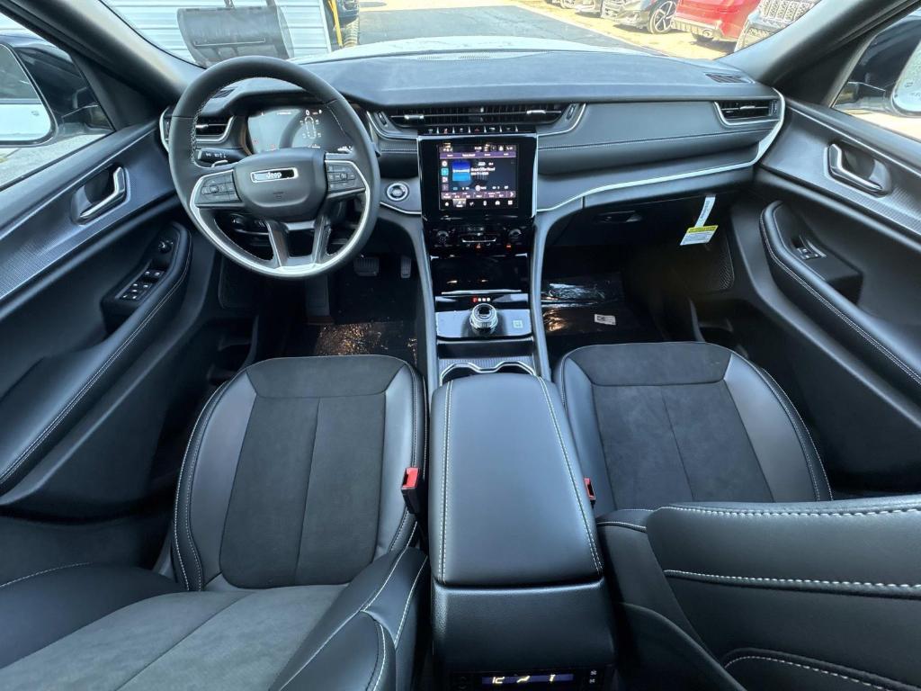 new 2025 Jeep Grand Cherokee L car, priced at $50,775