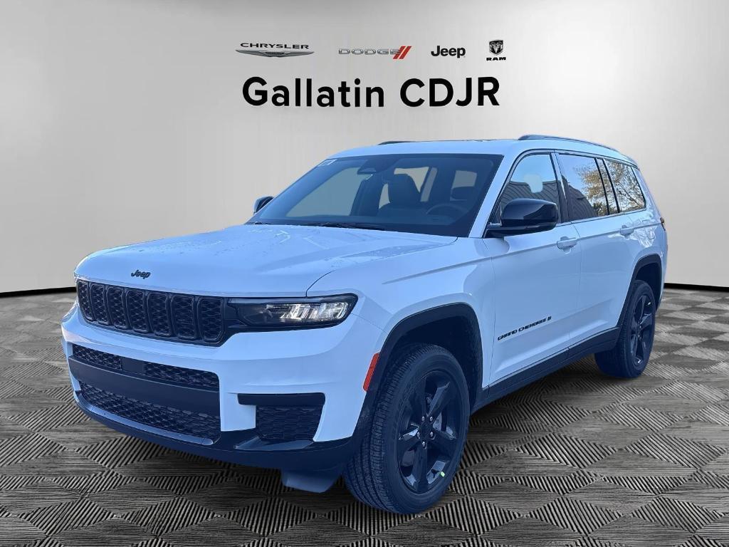 new 2025 Jeep Grand Cherokee L car, priced at $50,775