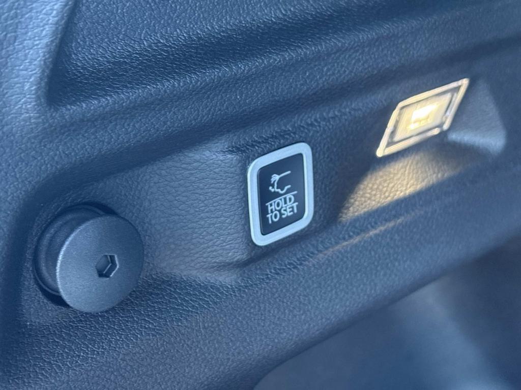 new 2025 Jeep Grand Cherokee L car, priced at $50,775