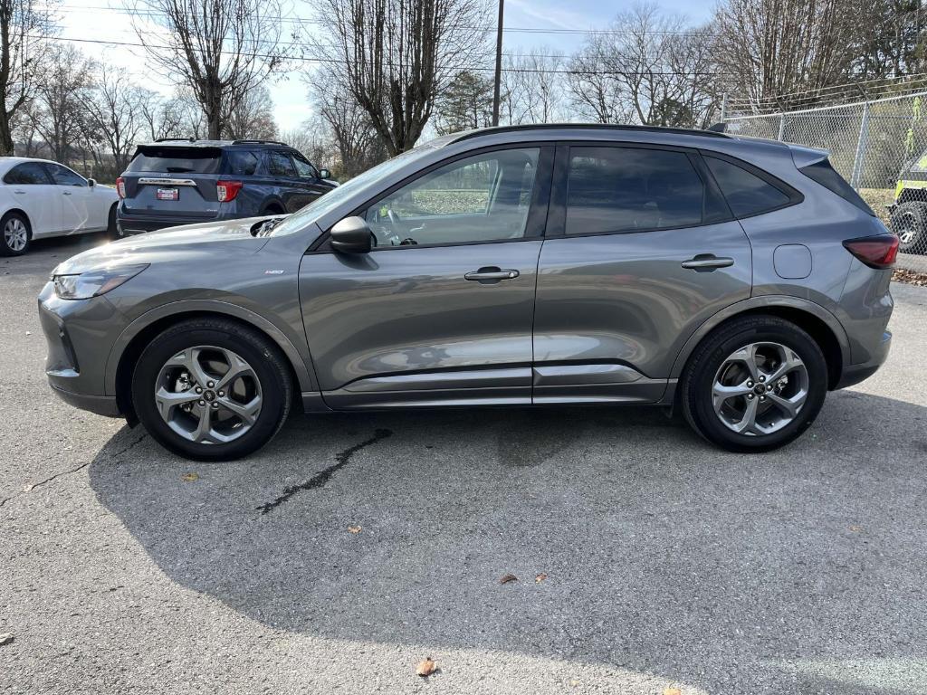 used 2023 Ford Escape car, priced at $20,444