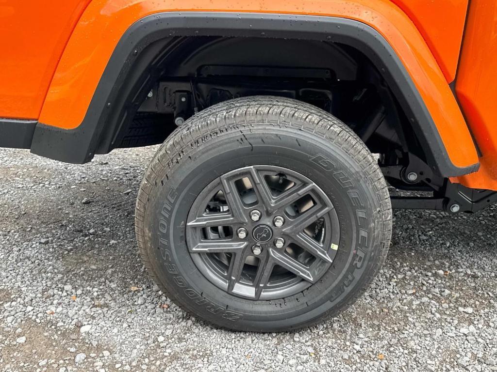 new 2025 Jeep Gladiator car, priced at $46,345