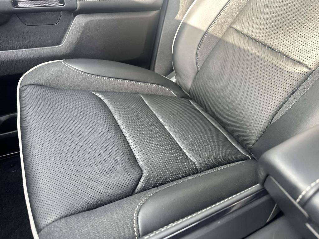 new 2025 Ram 1500 car, priced at $67,231