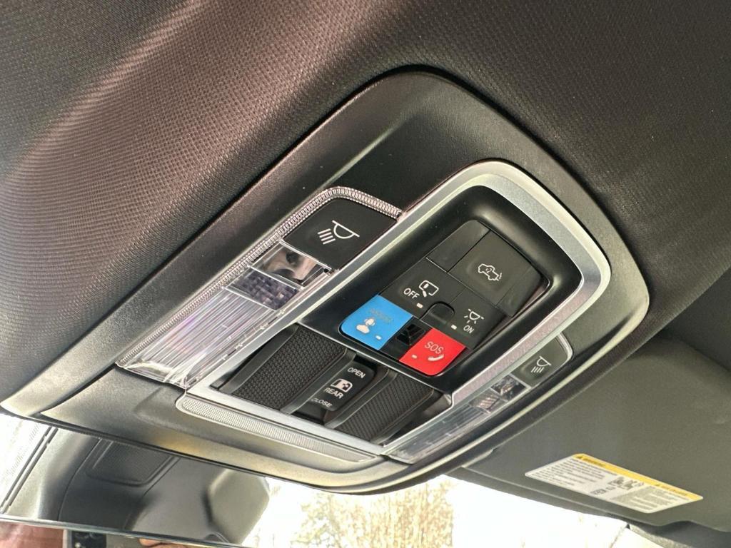 new 2025 Ram 1500 car, priced at $67,231