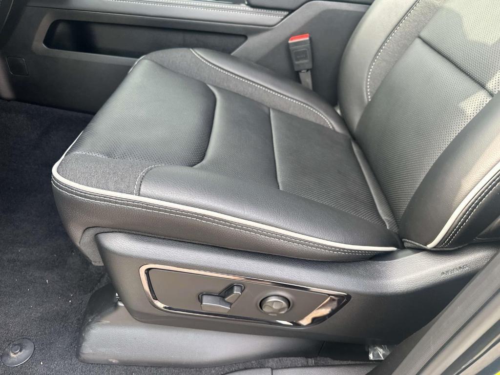 new 2025 Ram 1500 car, priced at $68,731