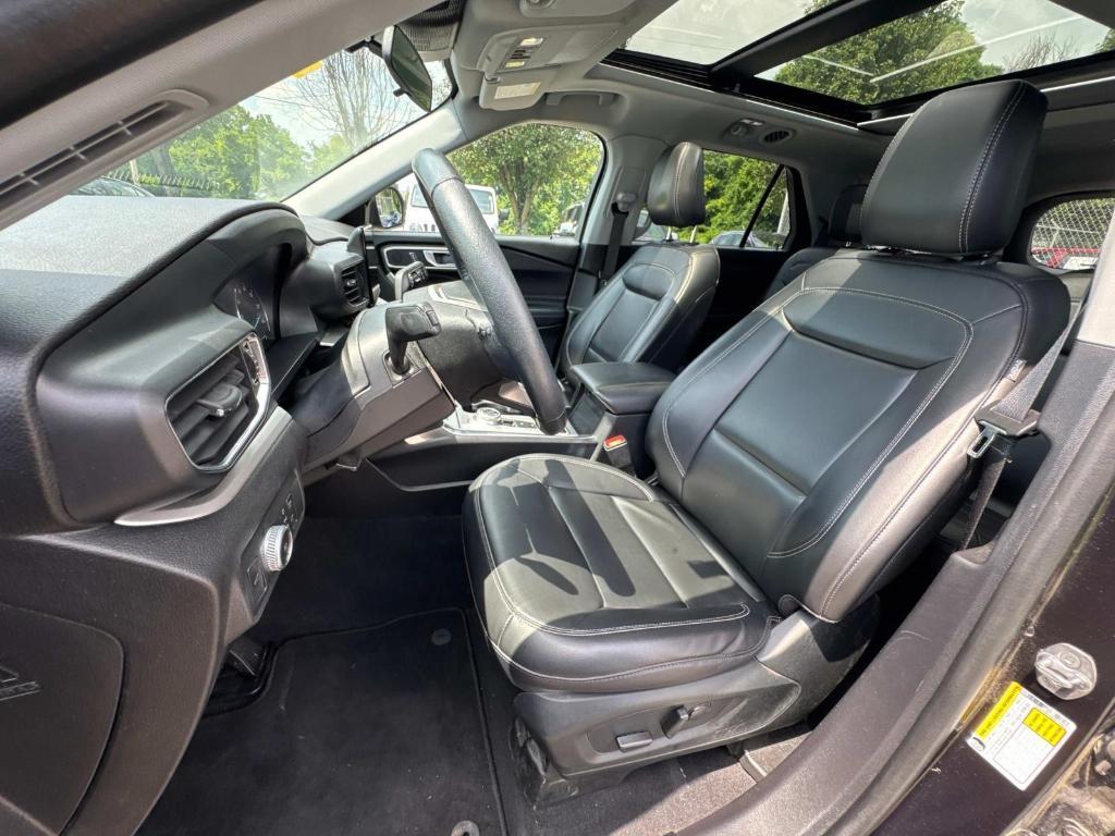 used 2022 Ford Explorer car, priced at $28,000