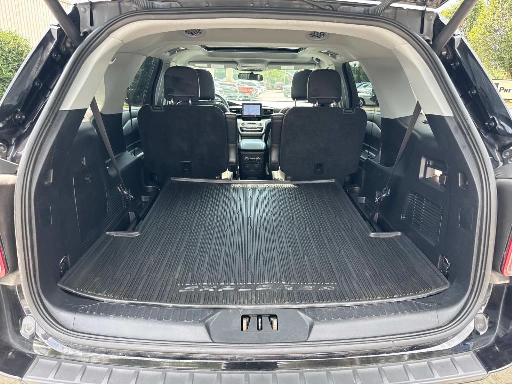 used 2022 Ford Explorer car, priced at $28,000