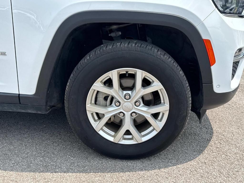 used 2023 Jeep Grand Cherokee car, priced at $29,492