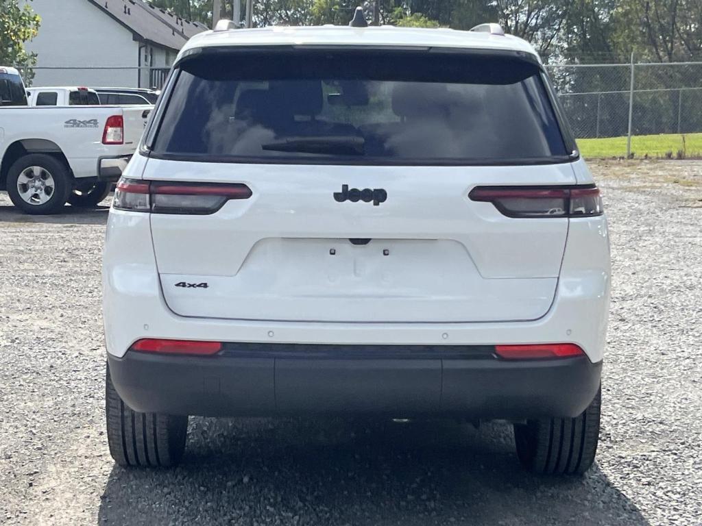new 2025 Jeep Grand Cherokee L car, priced at $45,106