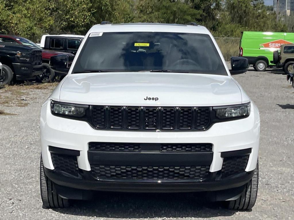 new 2025 Jeep Grand Cherokee L car, priced at $45,106
