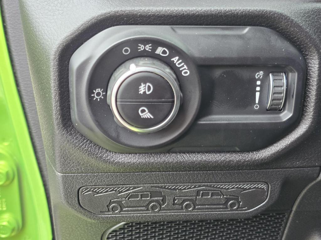 new 2025 Jeep Gladiator car, priced at $48,959
