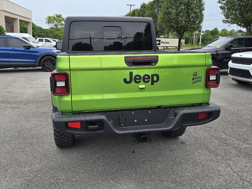 new 2025 Jeep Gladiator car, priced at $48,959