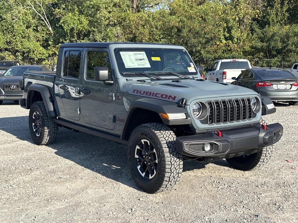 new 2025 Jeep Gladiator car, priced at $53,088