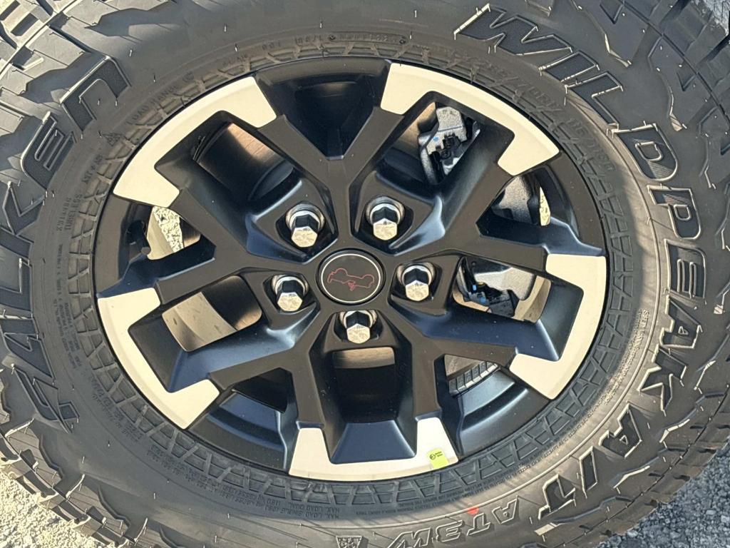 new 2025 Jeep Gladiator car, priced at $53,088