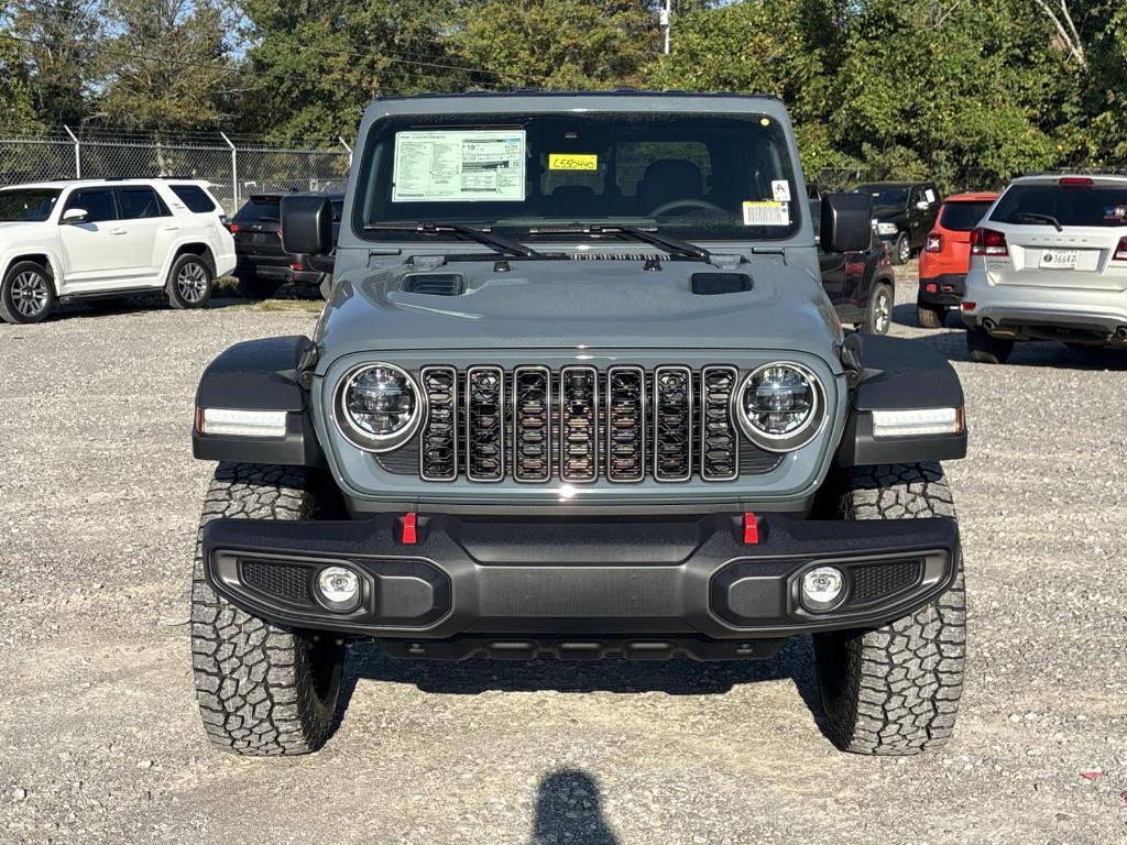 new 2025 Jeep Gladiator car, priced at $53,088