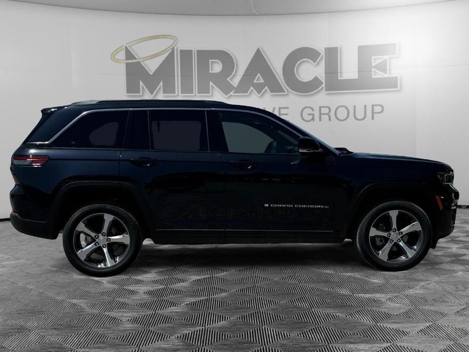 new 2024 Jeep Grand Cherokee car, priced at $53,500