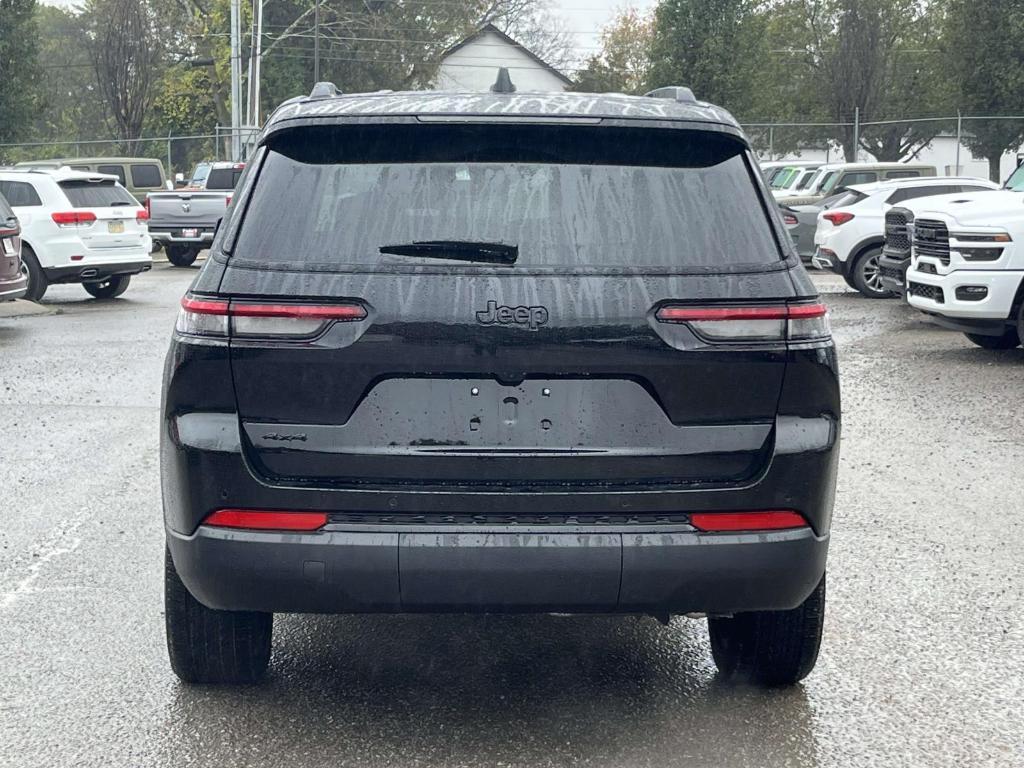 new 2025 Jeep Grand Cherokee L car, priced at $45,142