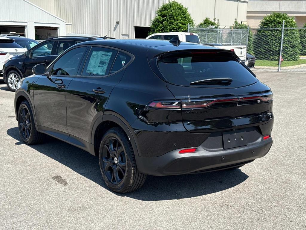 new 2025 Dodge Hornet car, priced at $30,350