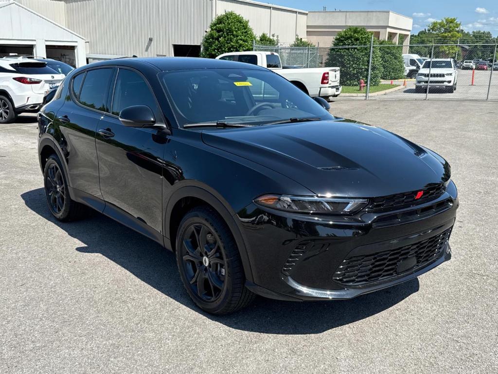 new 2025 Dodge Hornet car, priced at $30,350