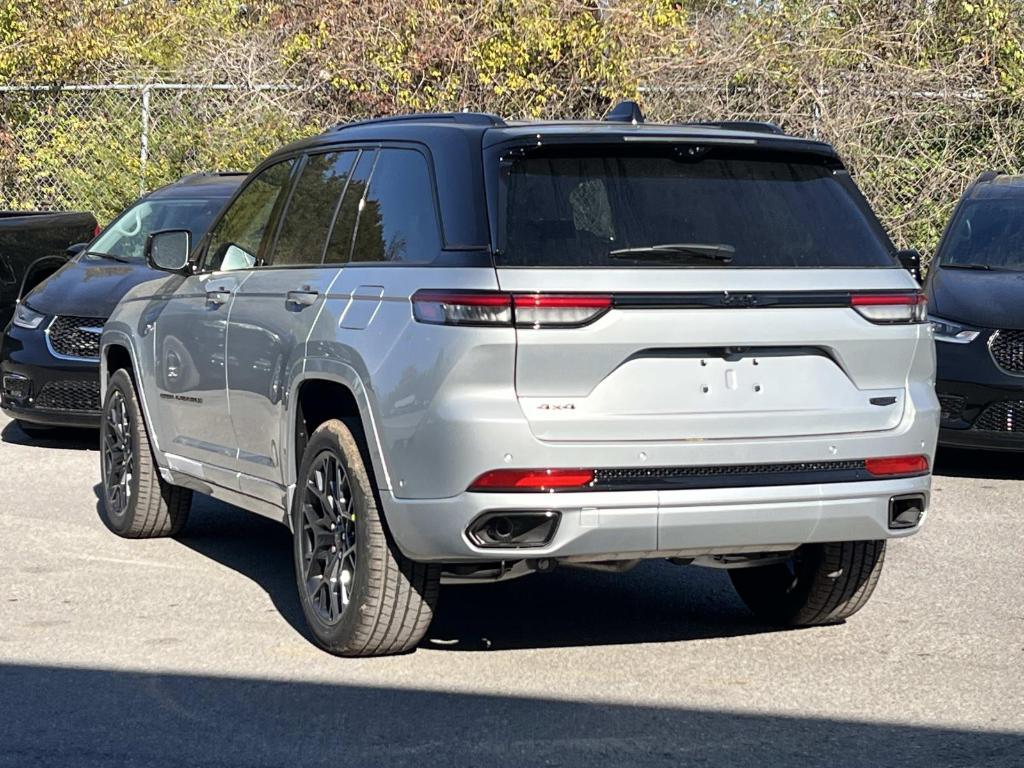 new 2025 Jeep Grand Cherokee car, priced at $65,720