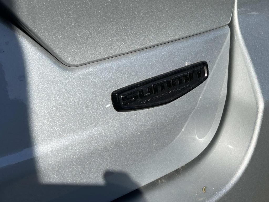 new 2025 Jeep Grand Cherokee car, priced at $65,720