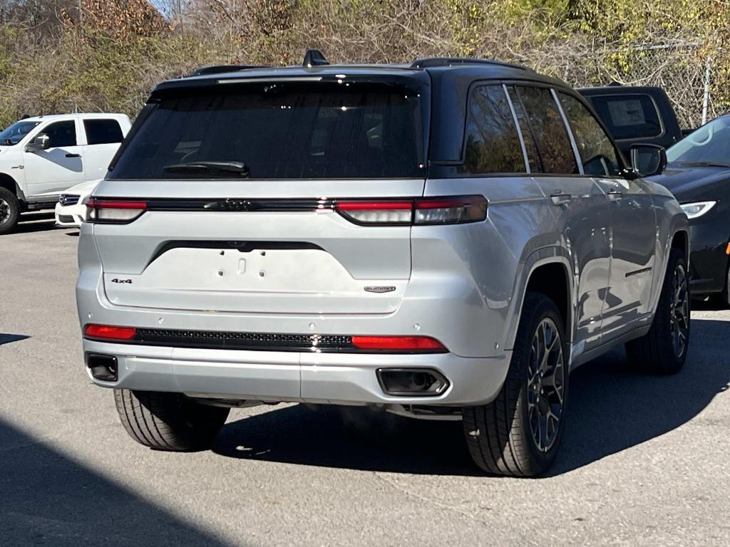 new 2025 Jeep Grand Cherokee car, priced at $65,720