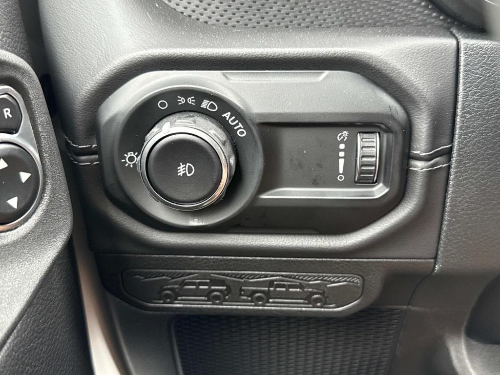 new 2025 Jeep Wrangler car, priced at $102,551