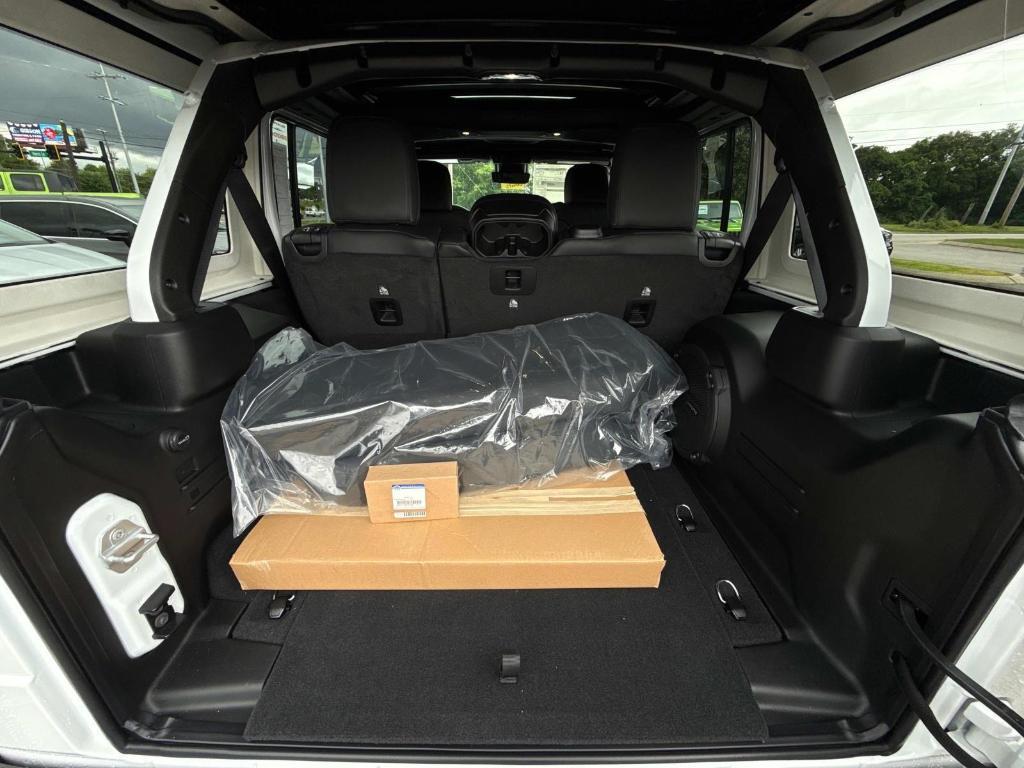 new 2025 Jeep Wrangler car, priced at $103,997