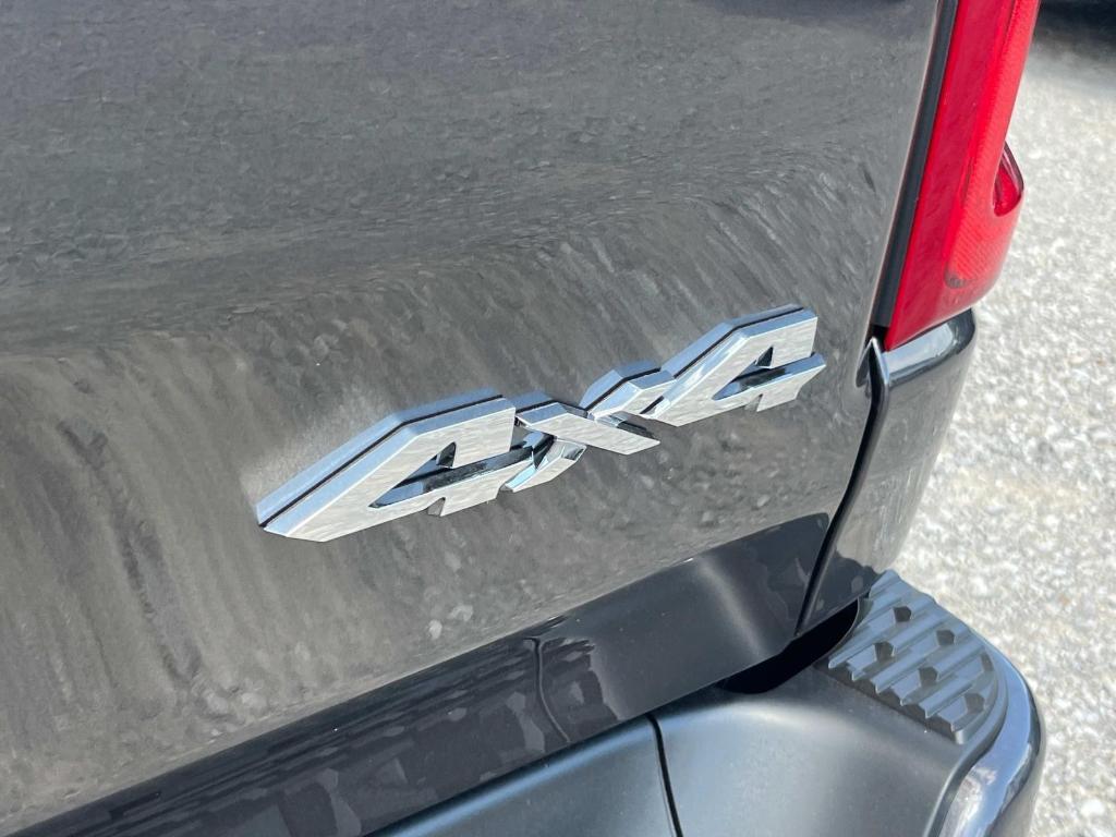 new 2025 Ram 1500 car, priced at $48,576
