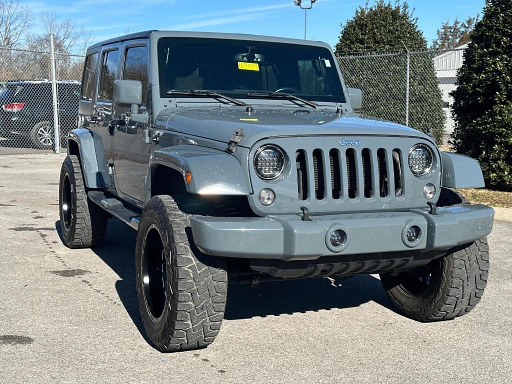 used 2015 Jeep Wrangler Unlimited car, priced at $23,975