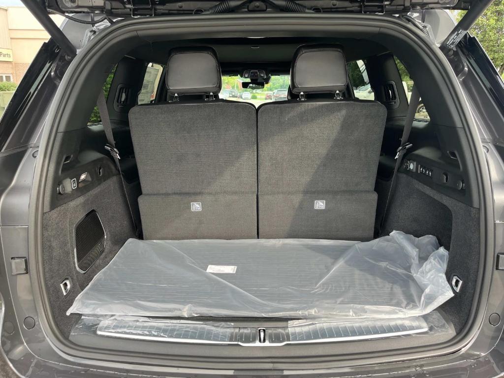 new 2025 Jeep Grand Cherokee L car, priced at $65,499