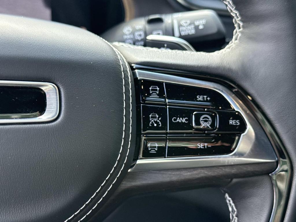 new 2025 Jeep Grand Cherokee L car, priced at $68,230