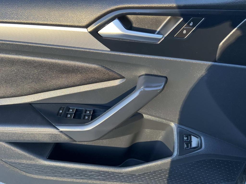 used 2024 Volkswagen Jetta car, priced at $18,577