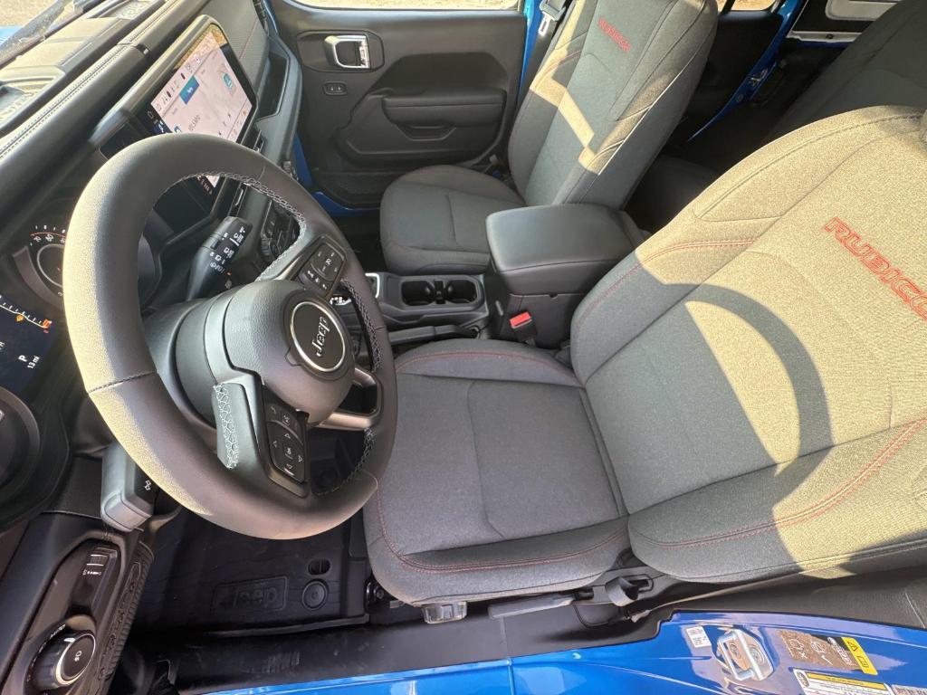 new 2025 Jeep Wrangler car, priced at $60,519