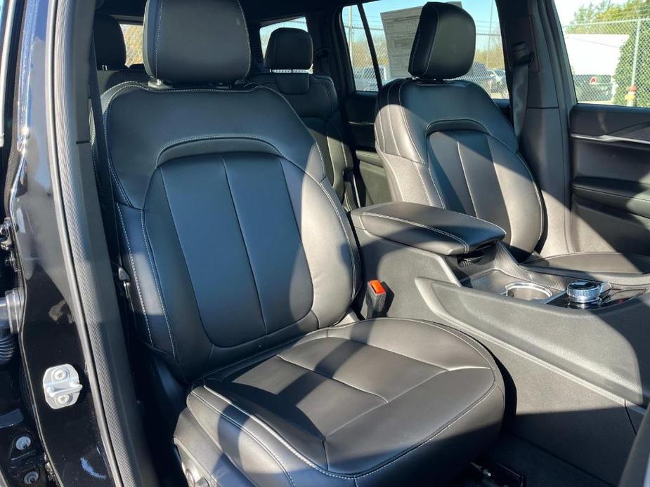 new 2025 Jeep Grand Cherokee L car, priced at $49,295