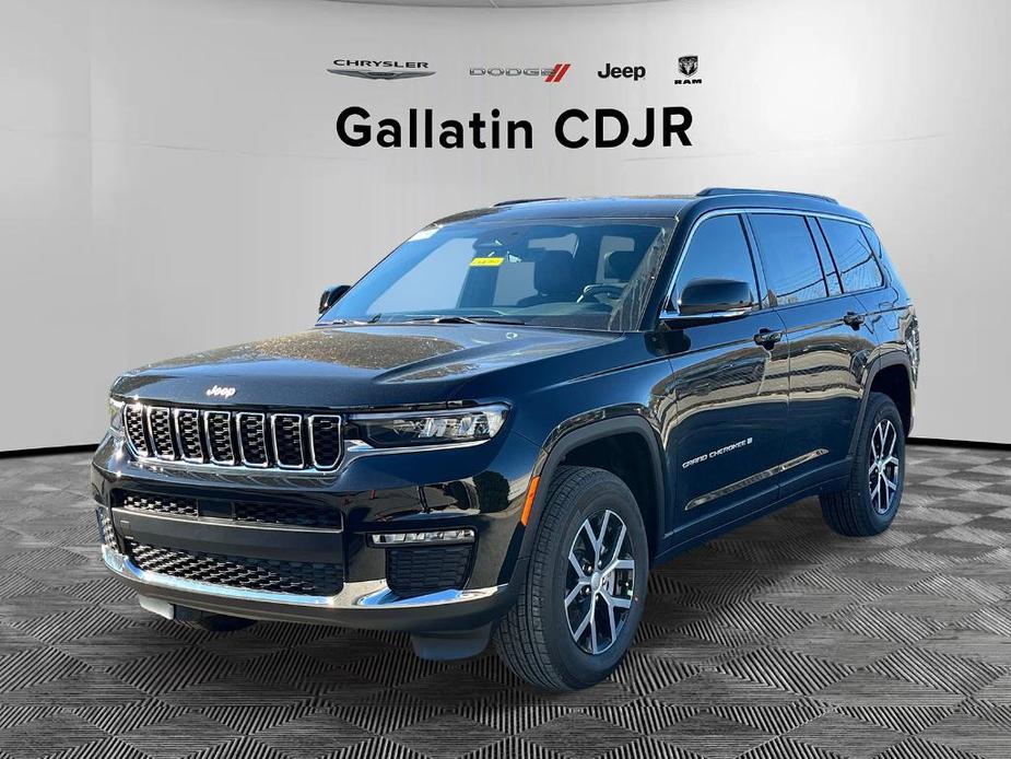 new 2025 Jeep Grand Cherokee L car, priced at $49,295