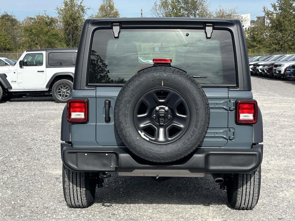 new 2026 Jeep Wrangler car, priced at $41,457