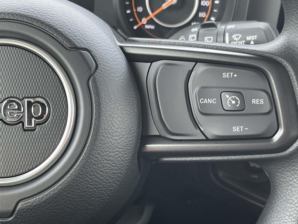 new 2026 Jeep Wrangler car, priced at $41,457