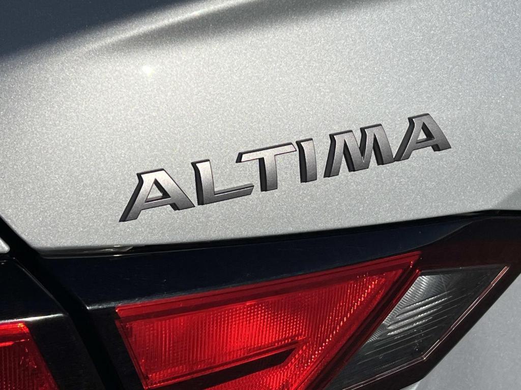 used 2023 Nissan Altima car, priced at $19,327