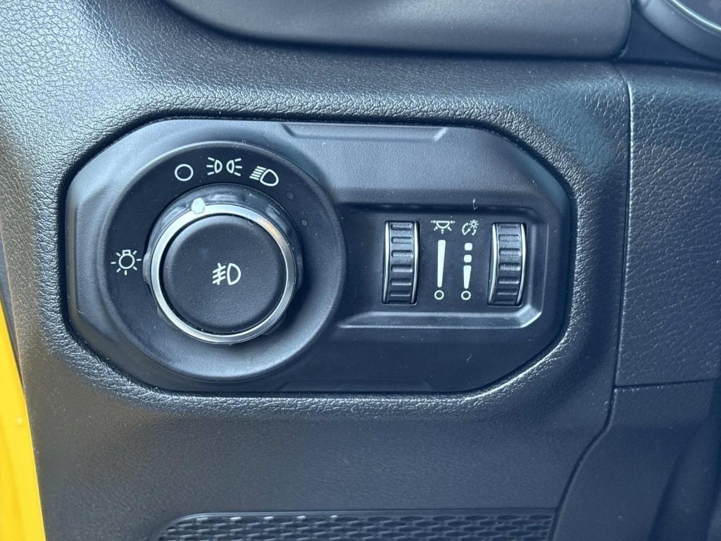 used 2019 Jeep Wrangler Unlimited car, priced at $27,577