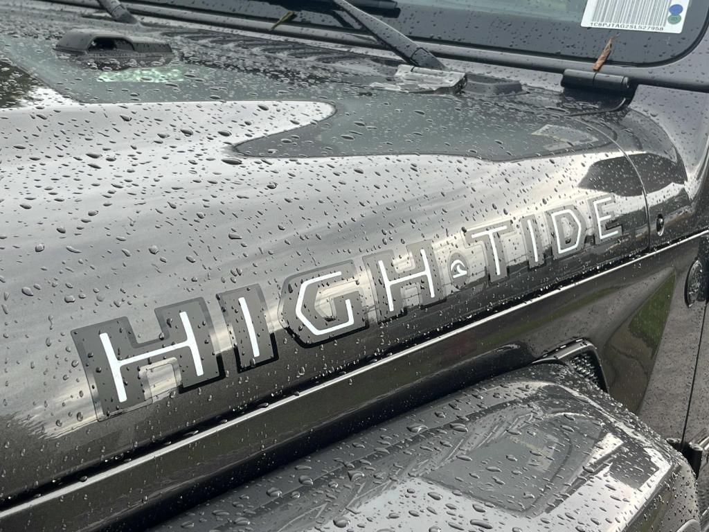 new 2025 Jeep Gladiator car, priced at $45,288