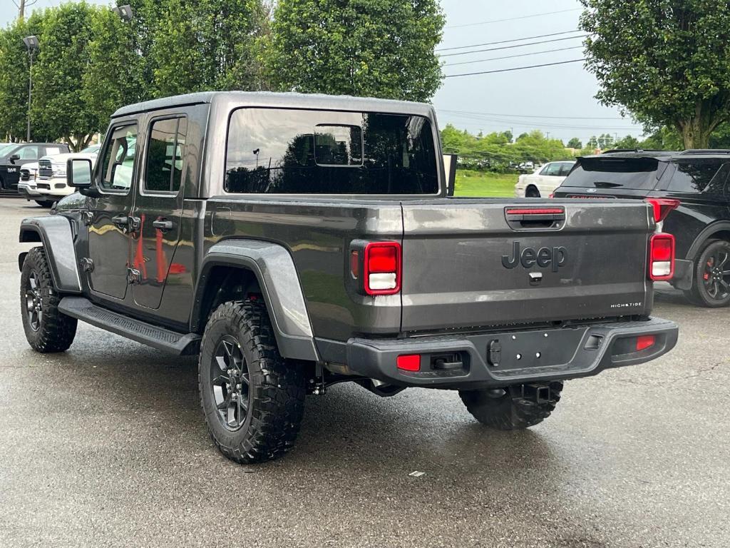 new 2025 Jeep Gladiator car, priced at $45,288