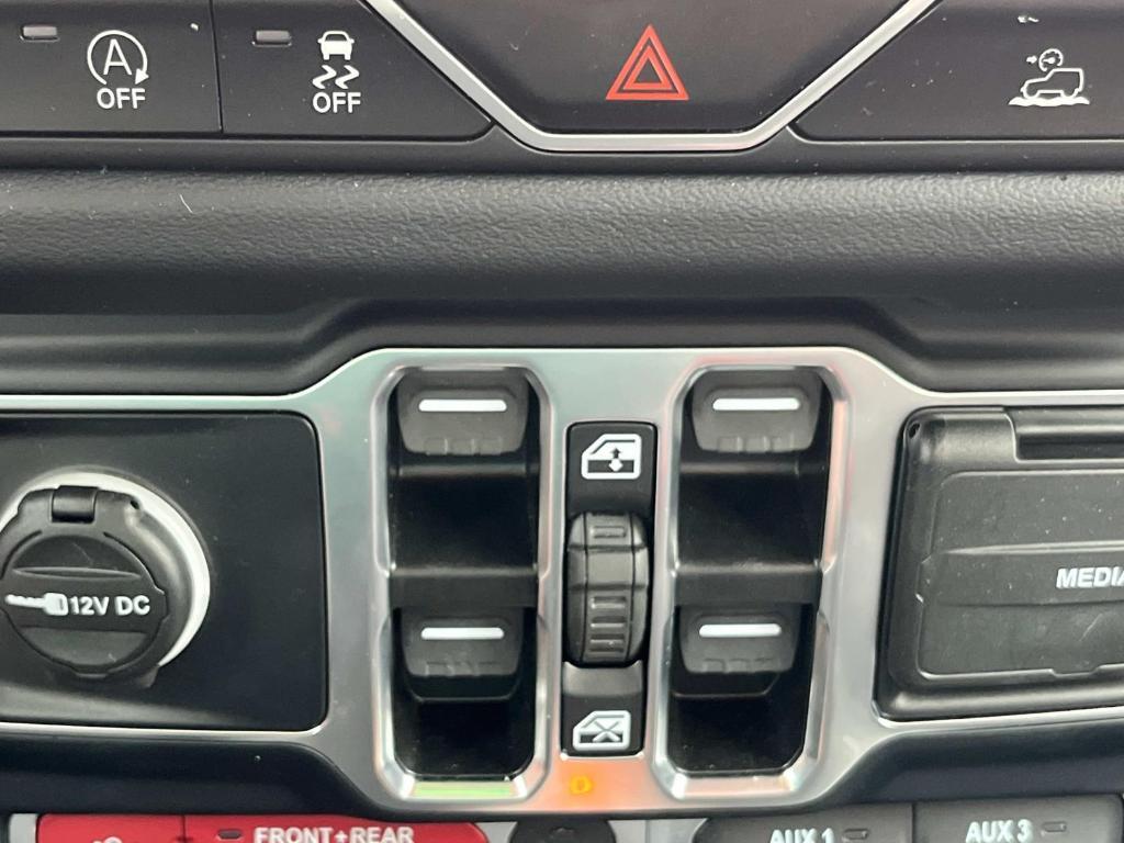 new 2024 Jeep Wrangler car, priced at $51,960