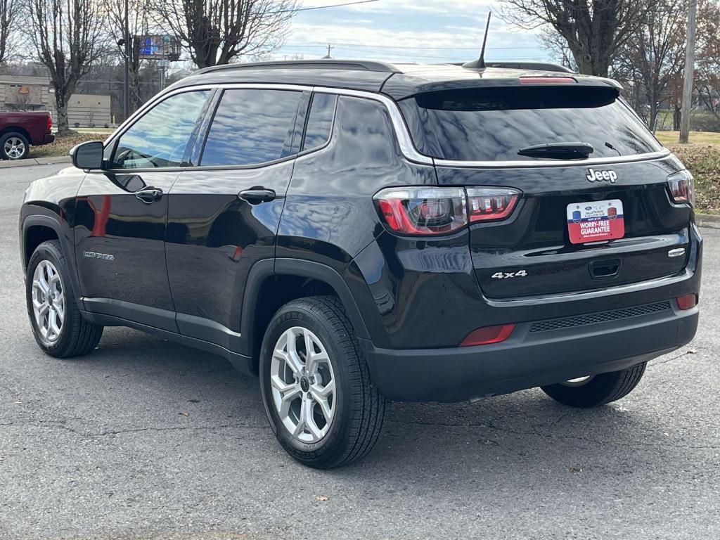 new 2025 Jeep Compass car, priced at $25,000