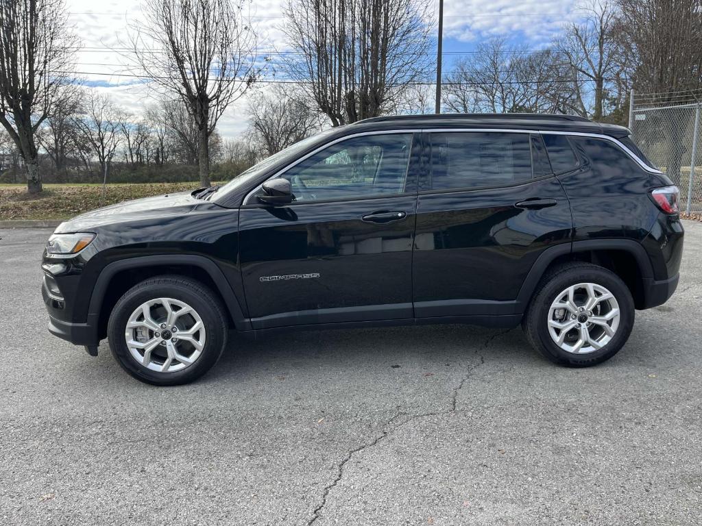 new 2025 Jeep Compass car, priced at $25,000