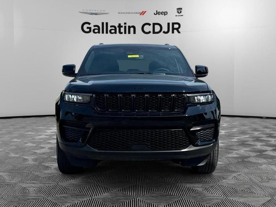 new 2024 Jeep Grand Cherokee car, priced at $41,500