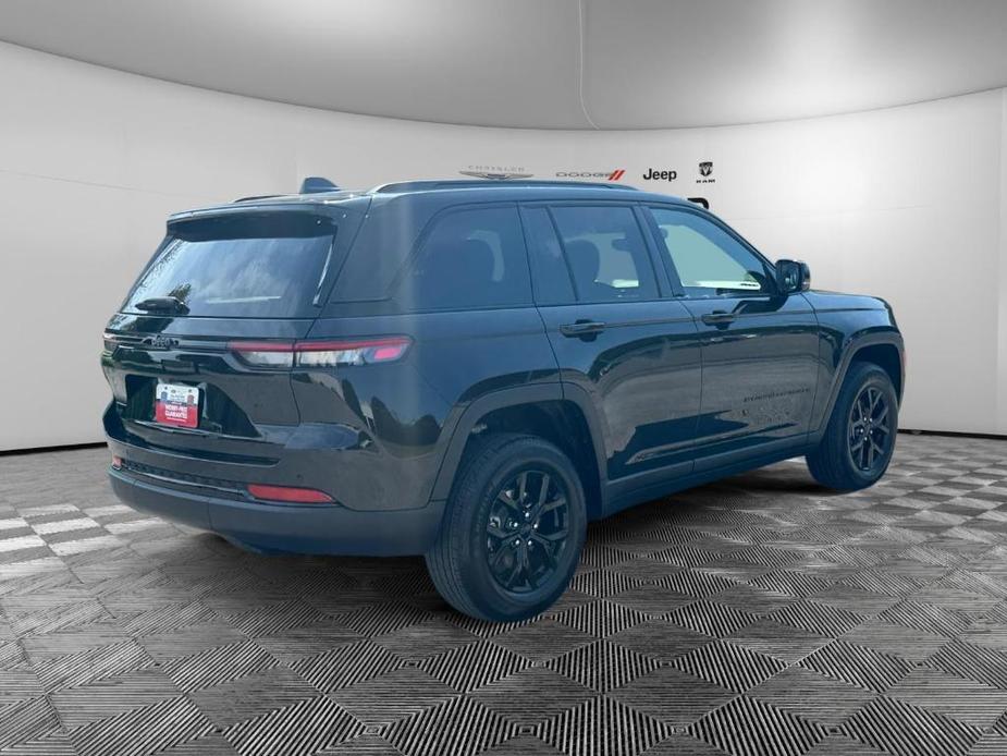 new 2024 Jeep Grand Cherokee car, priced at $41,500