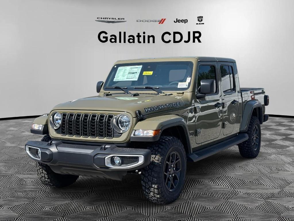 new 2025 Jeep Gladiator car, priced at $46,567