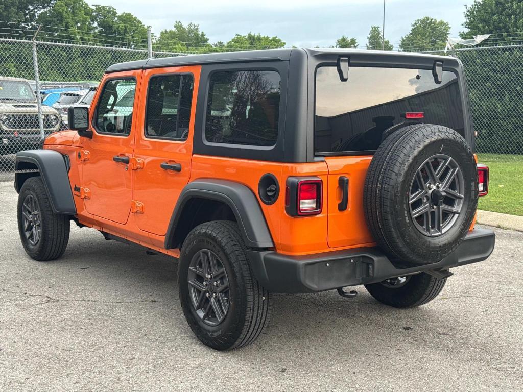 new 2025 Jeep Wrangler car, priced at $48,662
