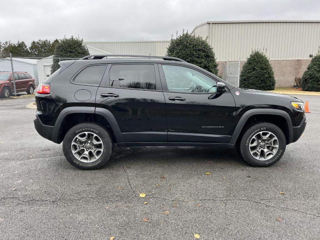 used 2022 Jeep Cherokee car, priced at $28,952