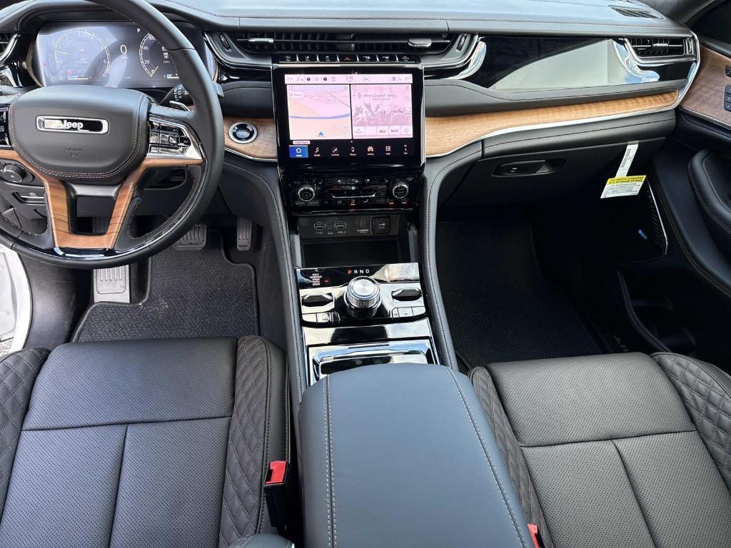 new 2025 Jeep Grand Cherokee L car, priced at $72,830